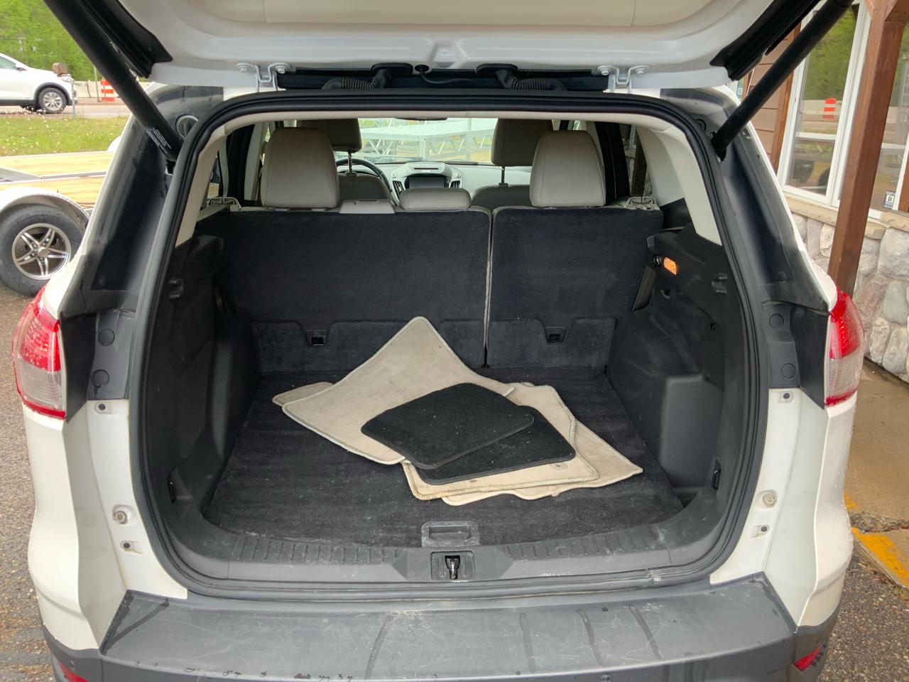 Ford Escape Titanium 4WD 2015