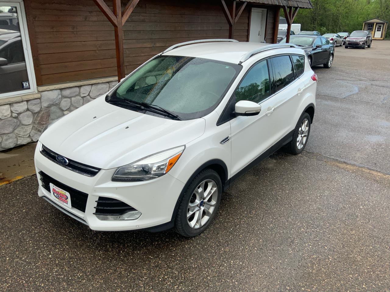 Ford Escape Titanium 4WD 2015