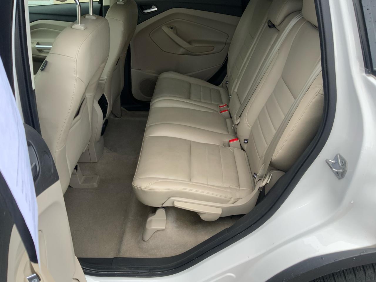 Ford Escape Titanium 4WD 2015