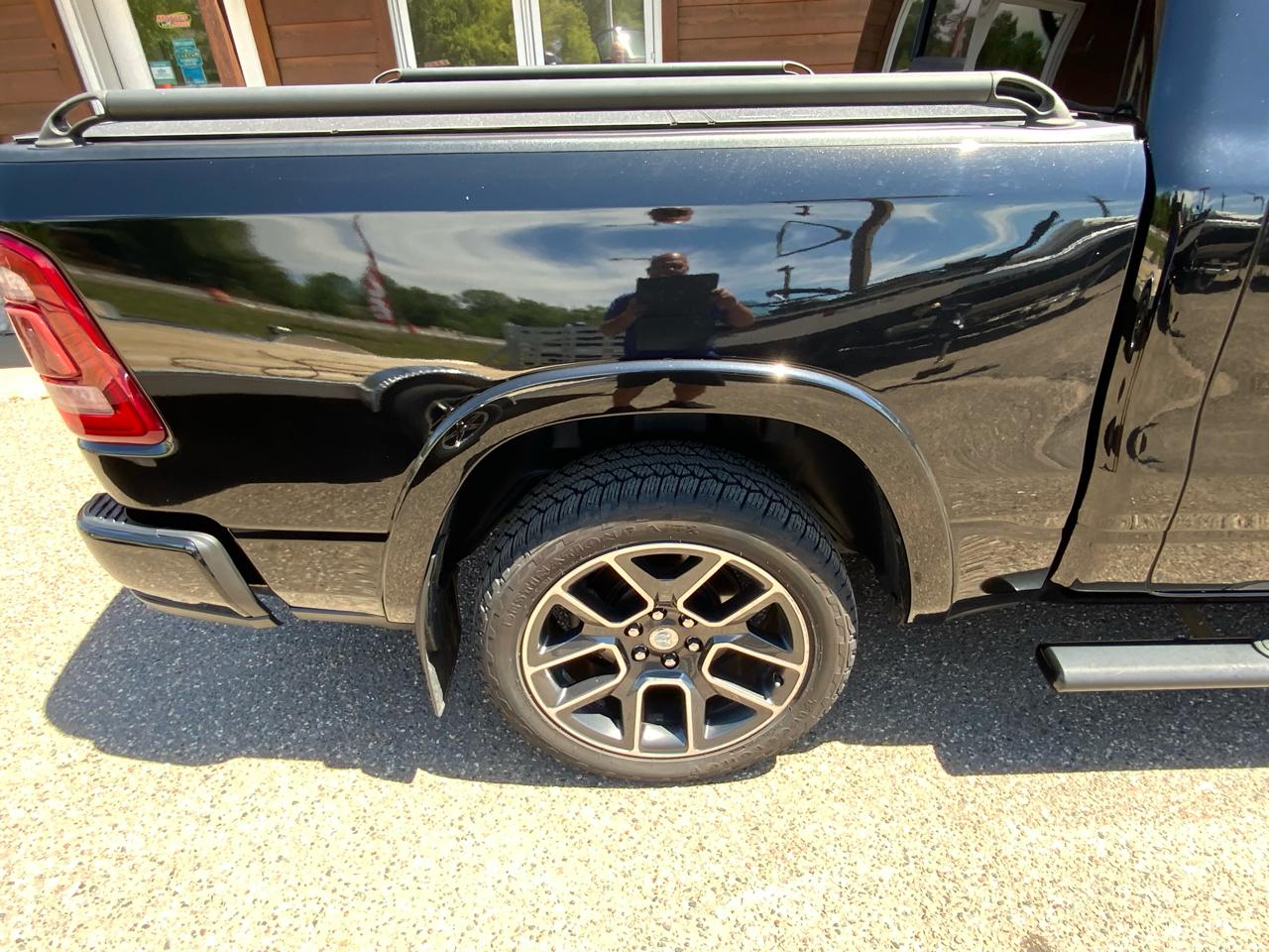 RAM 1500 Laramie Crew Cab SWB 4WD 2019