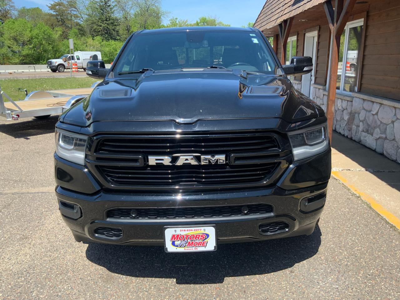 RAM 1500 Laramie Crew Cab SWB 4WD 2019