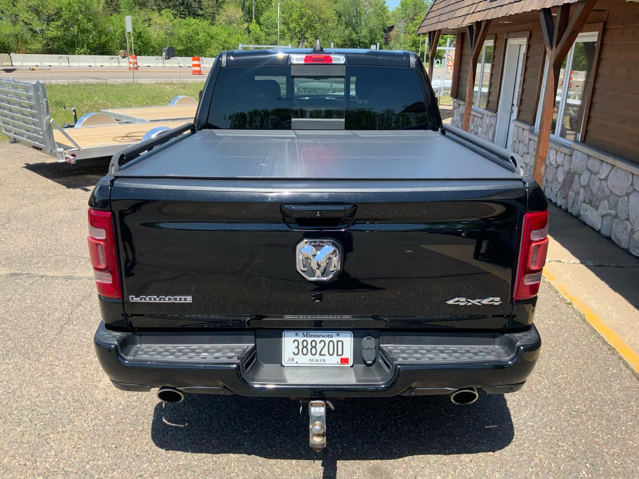RAM 1500 Laramie Crew Cab SWB 4WD 2019