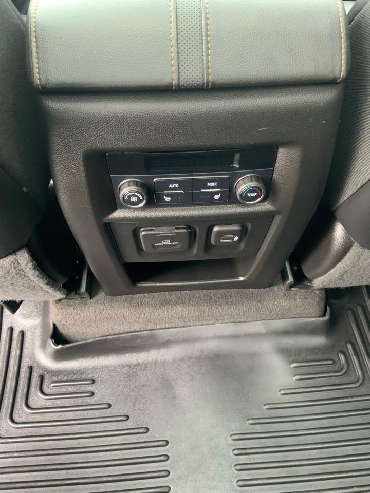 Chevrolet Traverse High Country AWD 2019