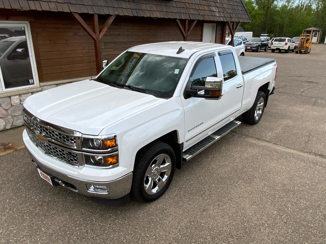 Chevrolet Silverado 1500 LTZ Double Cab Short Box 4WD 2015