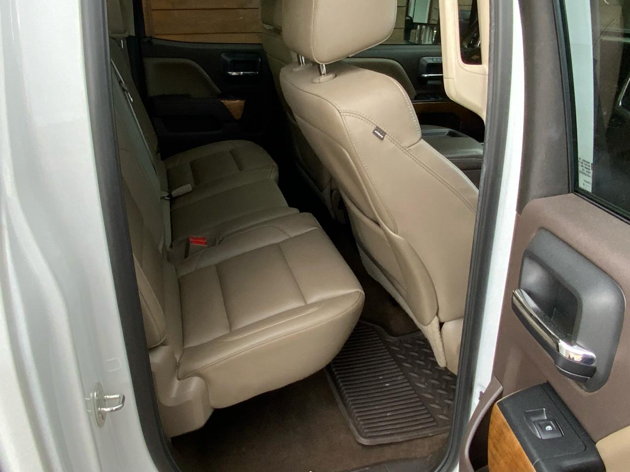 Chevrolet Silverado 1500 LTZ Double Cab Short Box 4WD 2015