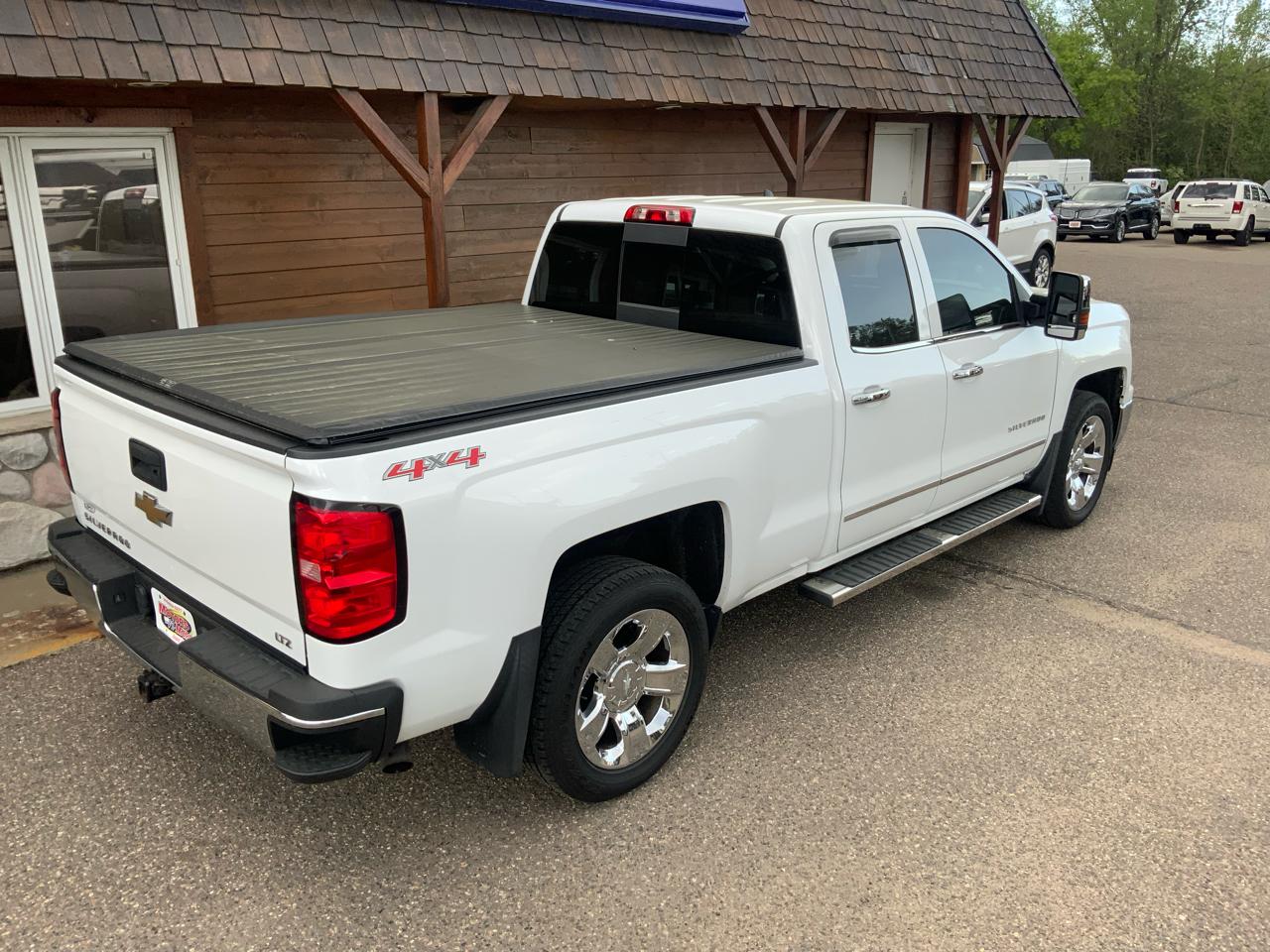 Chevrolet Silverado 1500 LTZ Double Cab Short Box 4WD 2015
