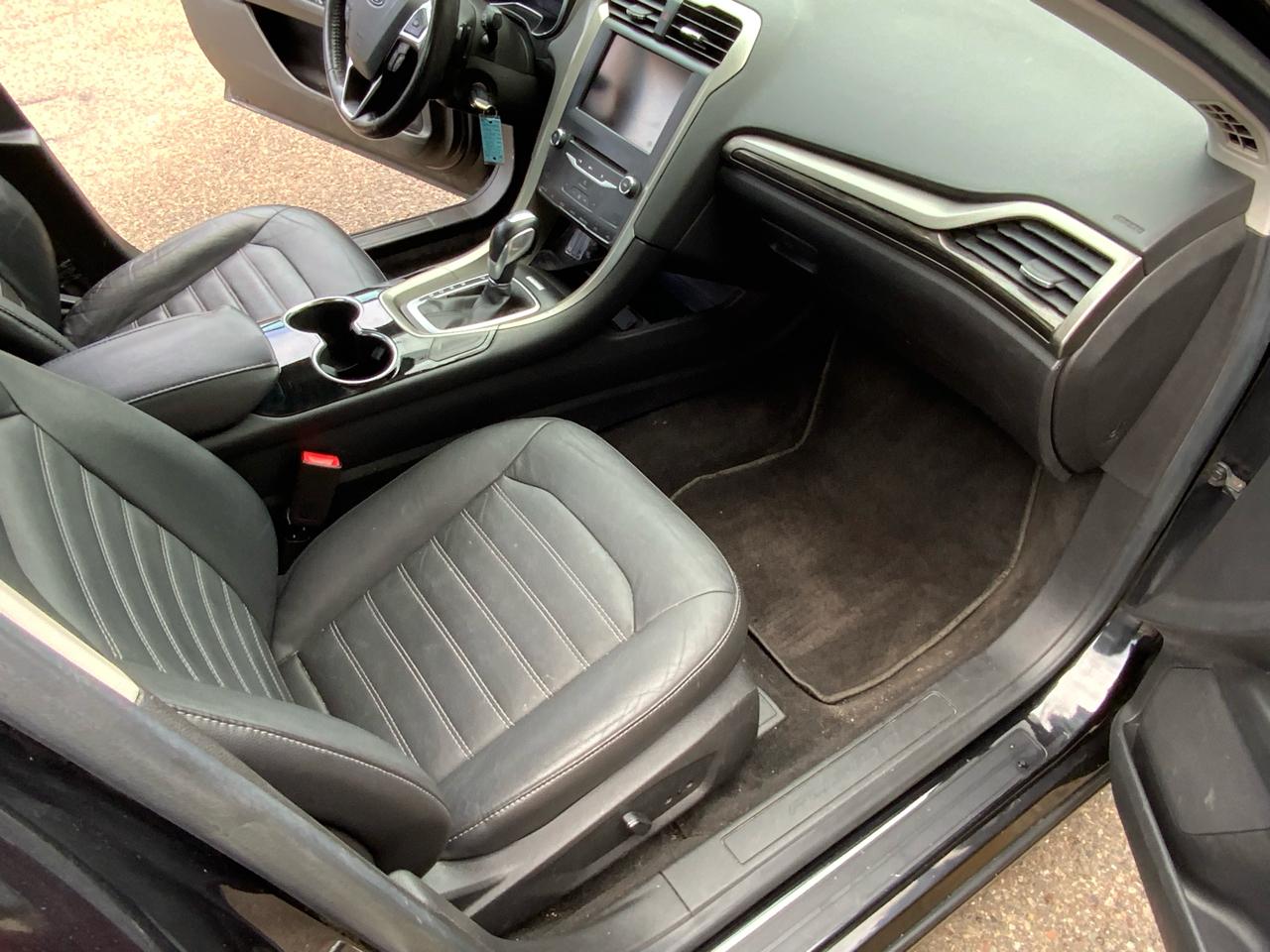 Ford Fusion SE 2014