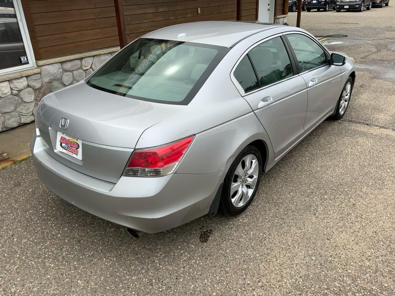 Honda Accord EX-L Sedan AT 2010