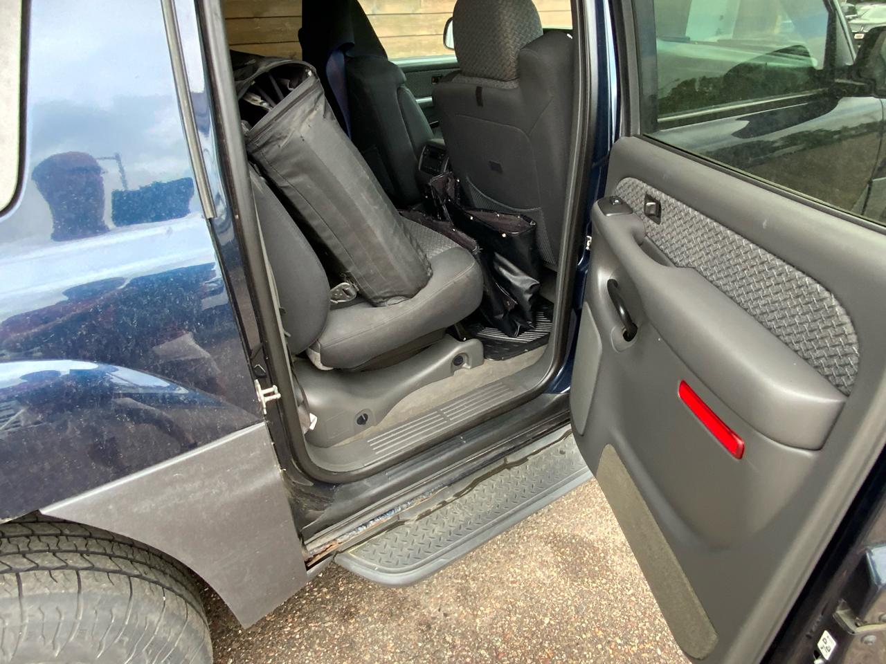 Chevrolet Avalanche 1500 4WD 2004