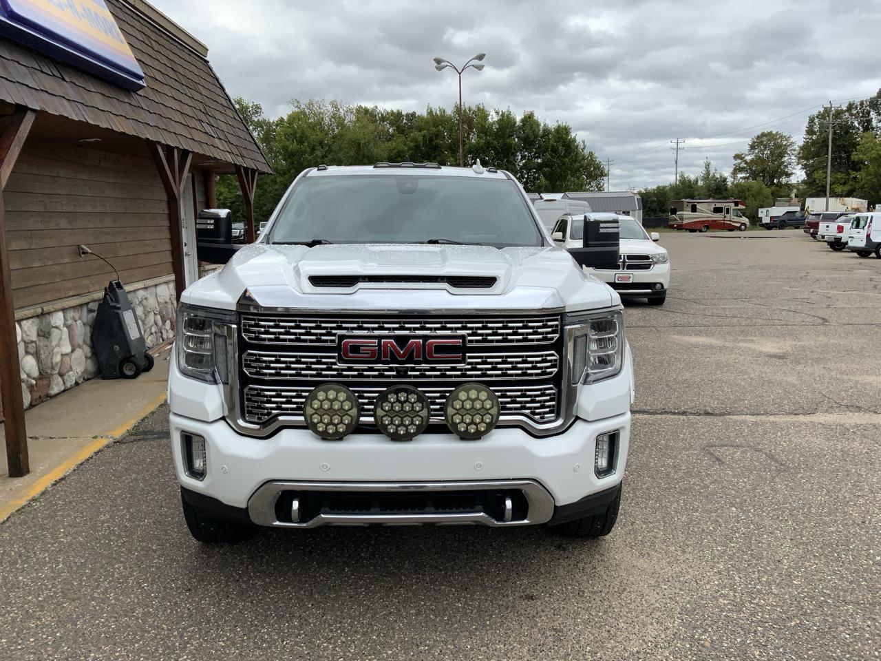 GMC Sierra 2500HD Denali Crew Cab 4WD 2021