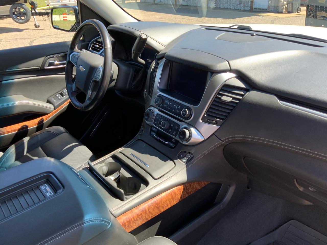 Chevrolet Suburban Premier 4WD 2020