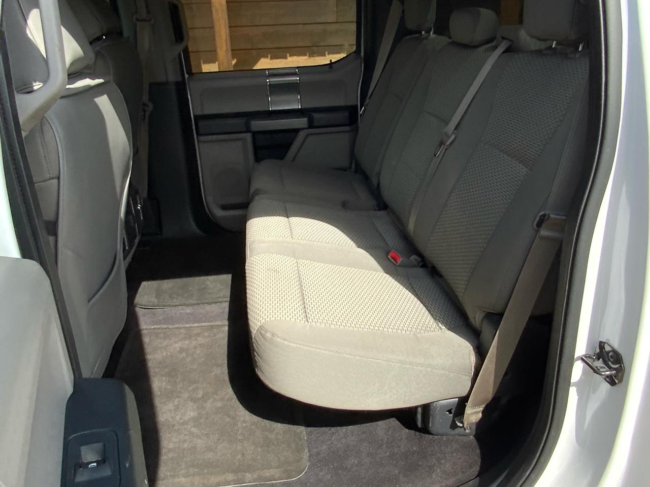 Ford F-150 4WD SuperCrew 157" XLT 2015