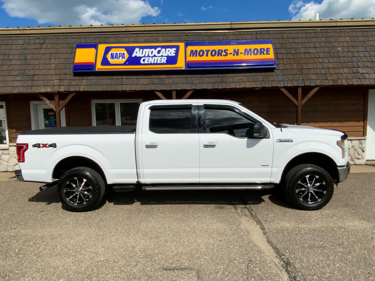 Ford F-150 4WD SuperCrew 157" XLT 2015
