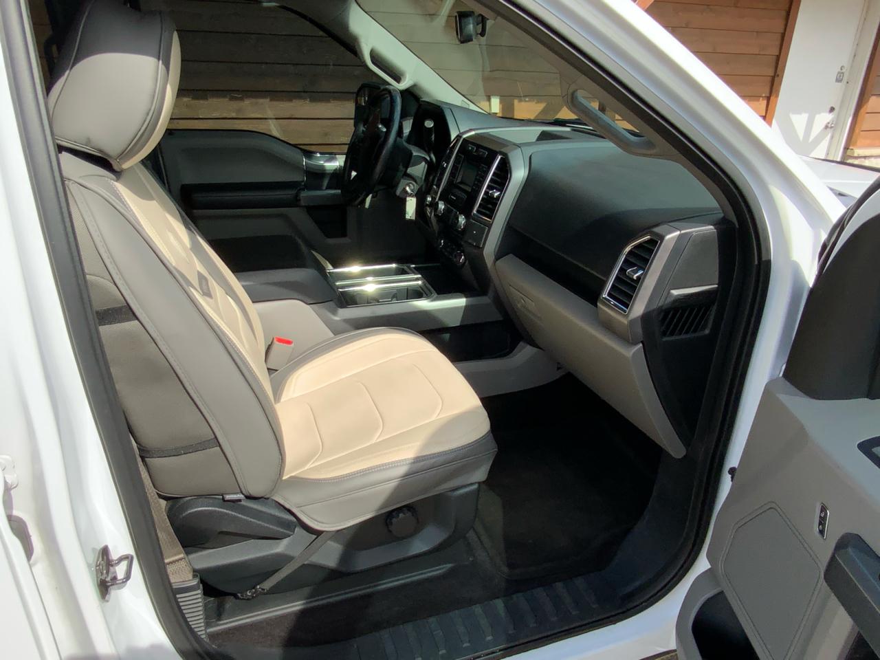 Ford F-150 4WD SuperCrew 157" XLT 2015