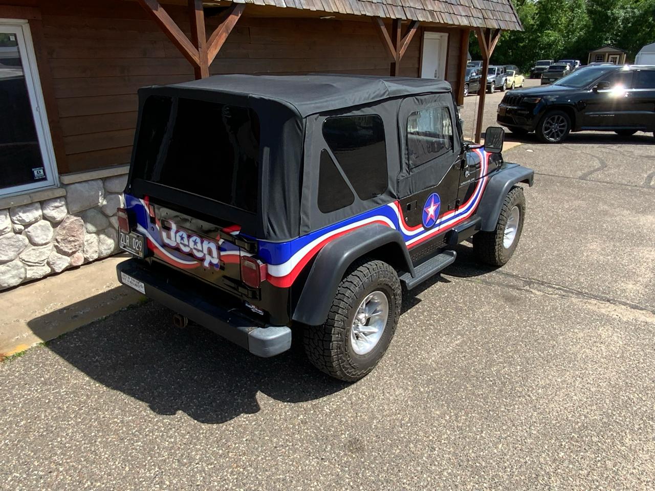 Jeep Wrangler SE 1999