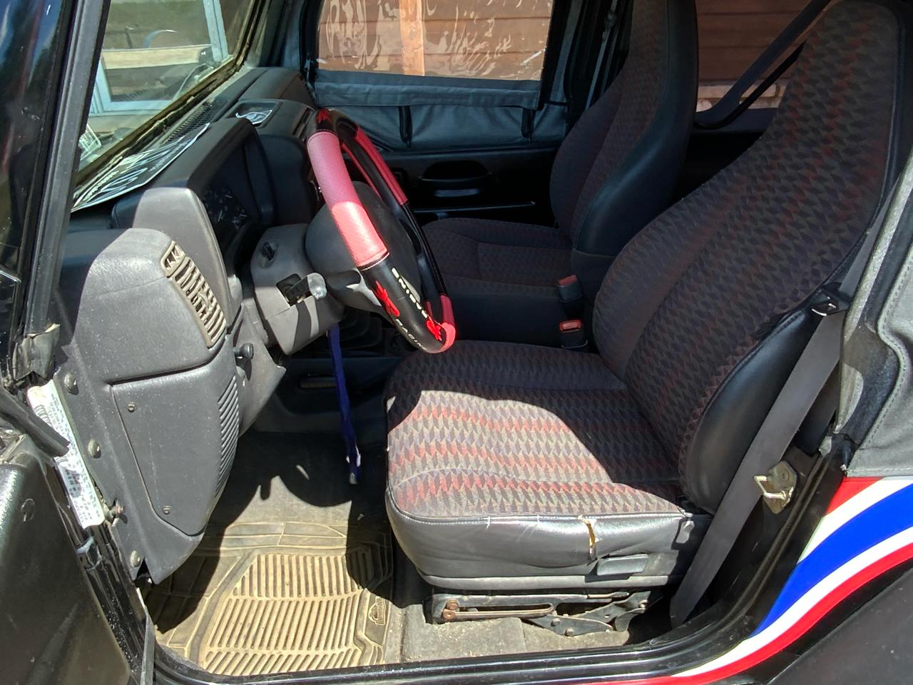 Jeep Wrangler SE 1999