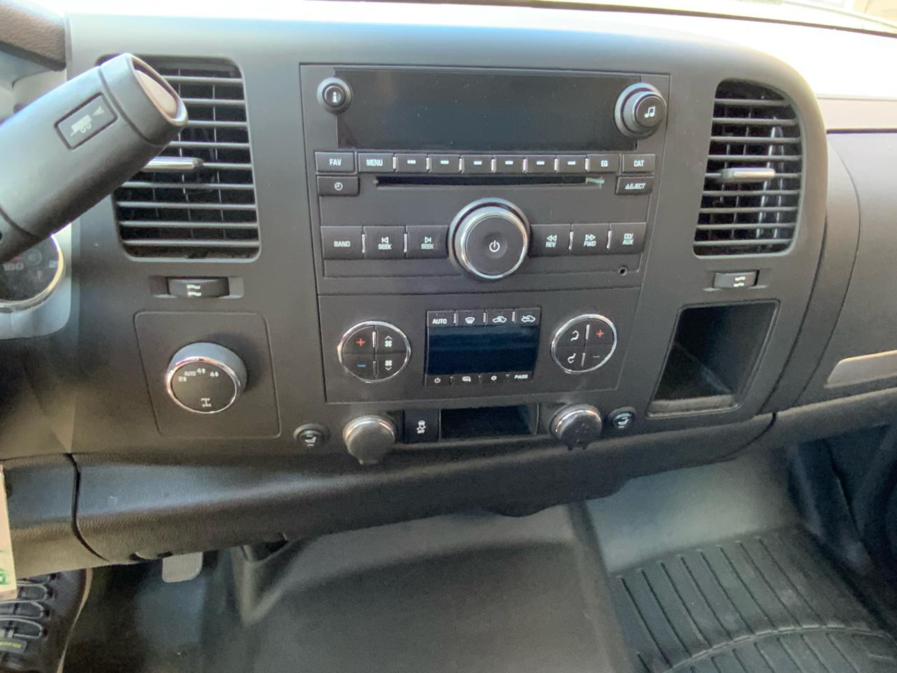 GMC Sierra 1500 SLE Crew Cab 4WD 2012