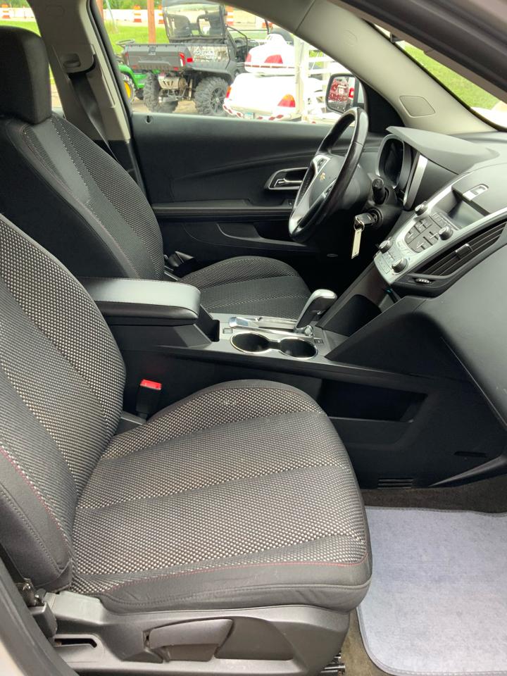 Chevrolet Equinox 1LT 2WD 2011