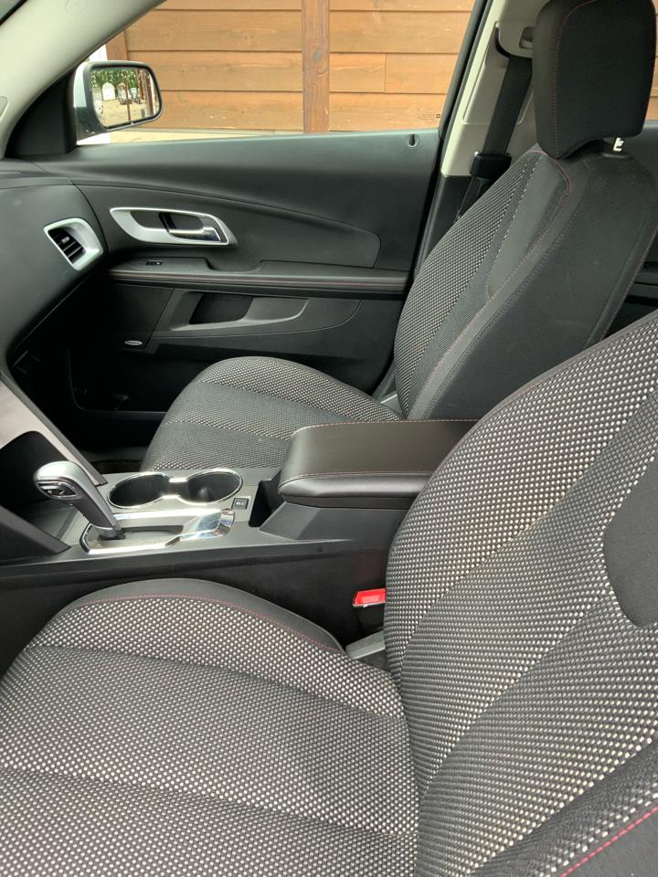 Chevrolet Equinox 1LT 2WD 2011