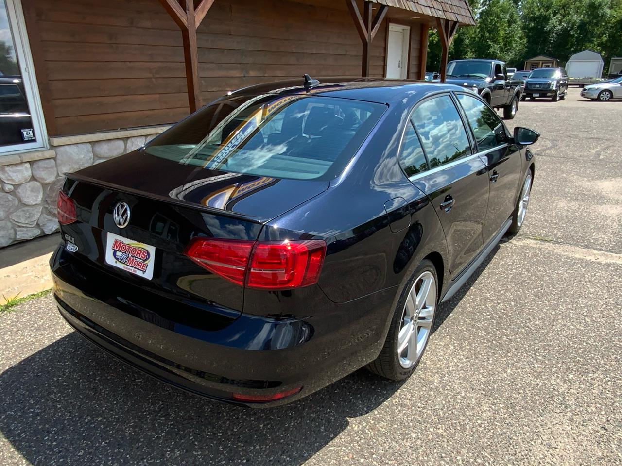 Volkswagen Jetta  2015