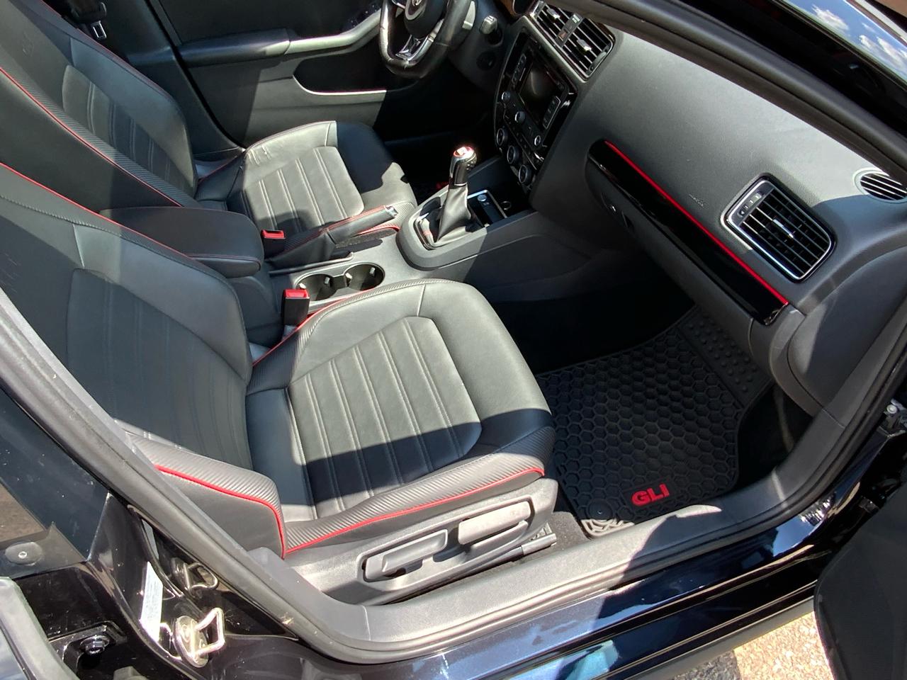 Volkswagen Jetta  2015
