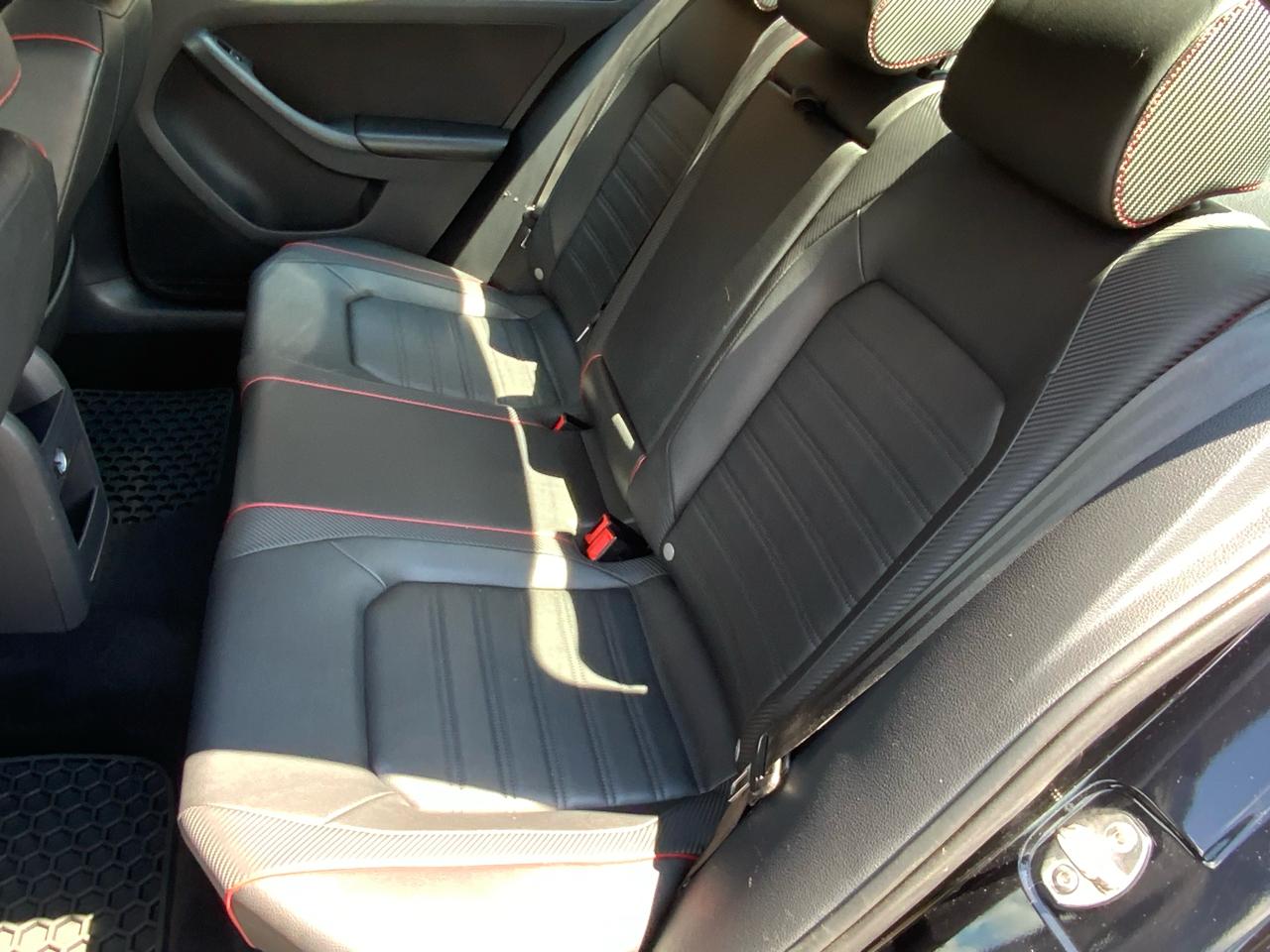 Volkswagen Jetta  2015