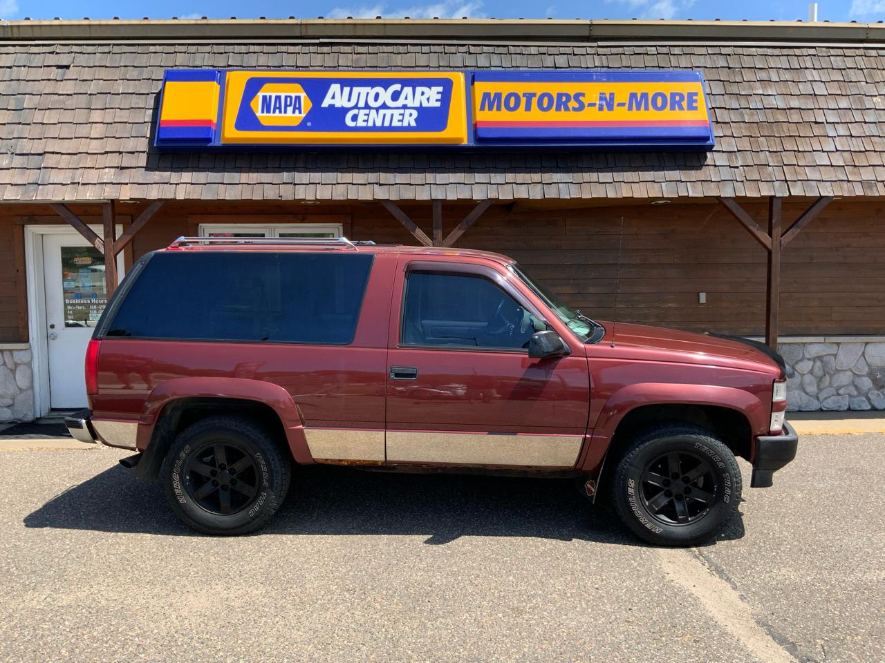 Chevrolet Tahoe 2-Door 4WD 1998