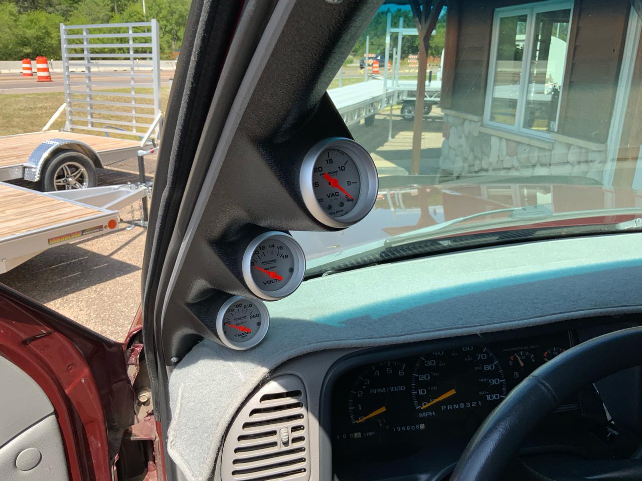 Chevrolet Tahoe 2-Door 4WD 1998