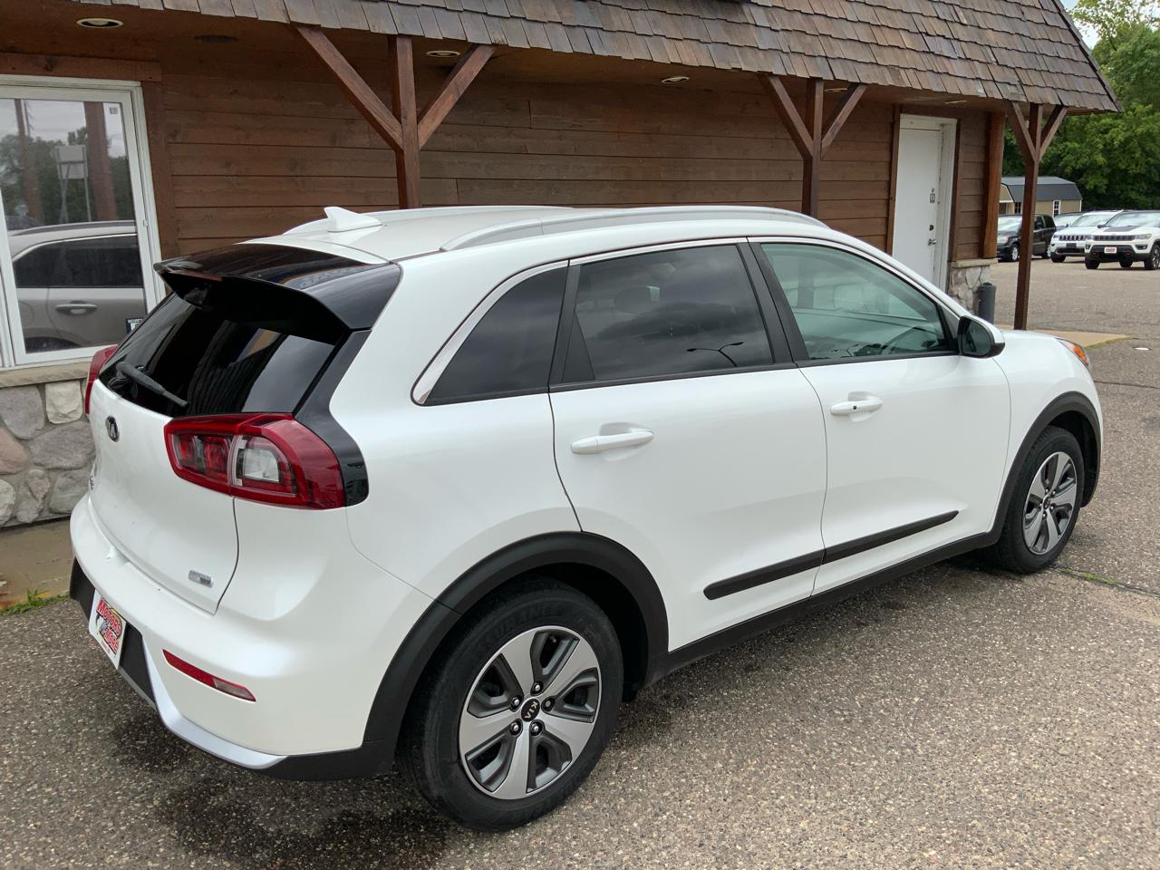 Kia Niro LX 2018