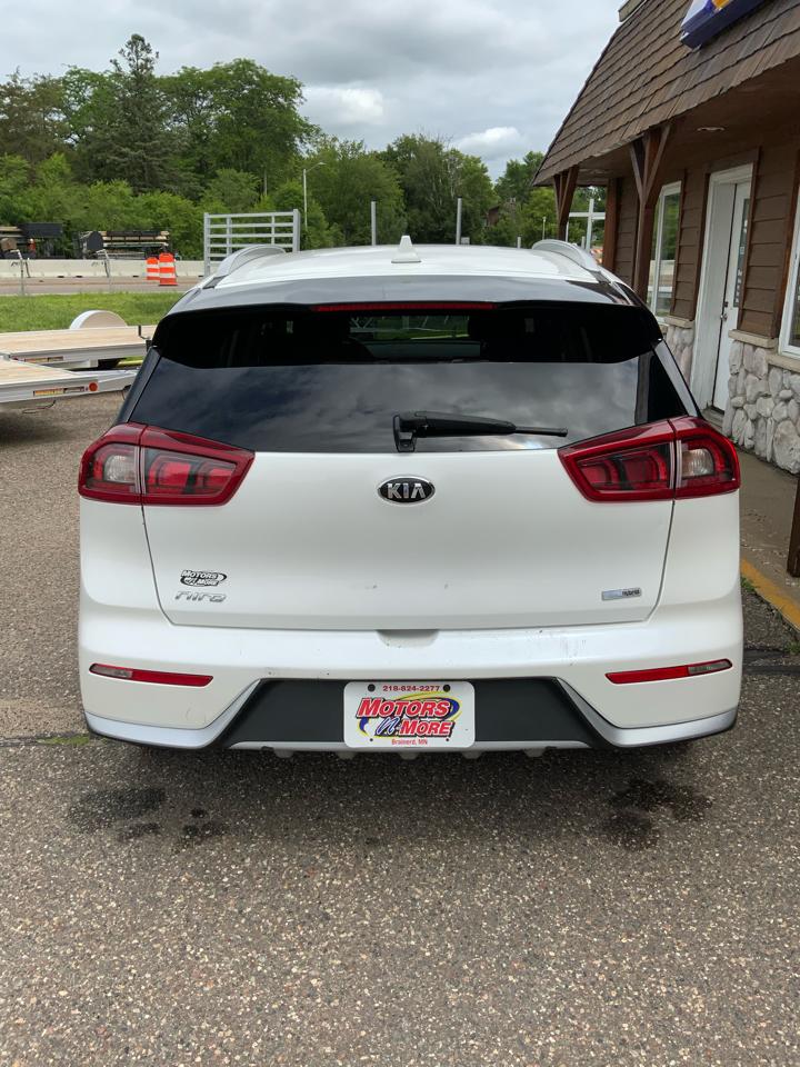Kia Niro LX 2018