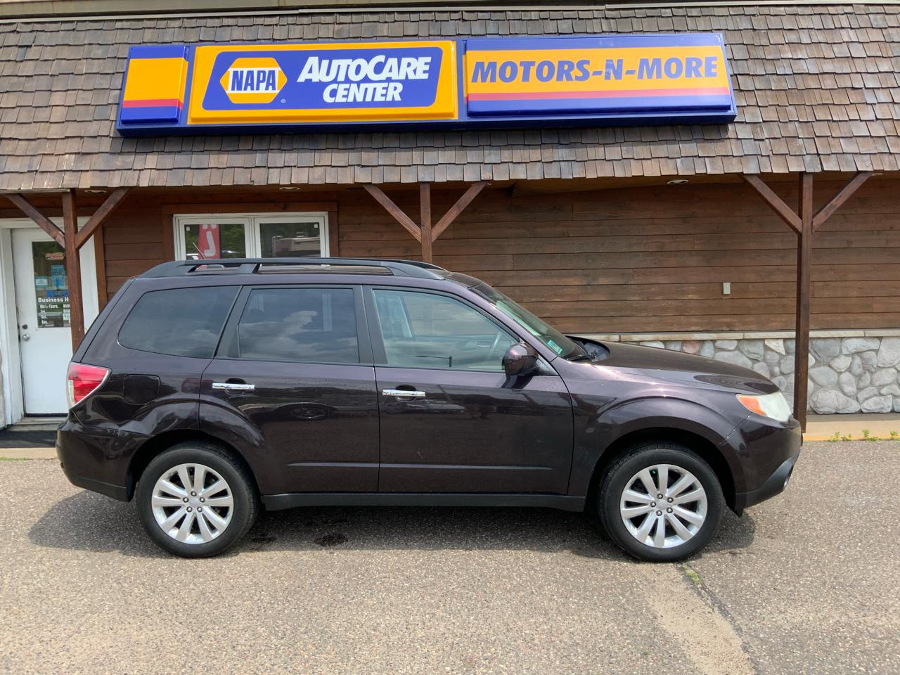 Subaru Forester 2.5X Premium 2013