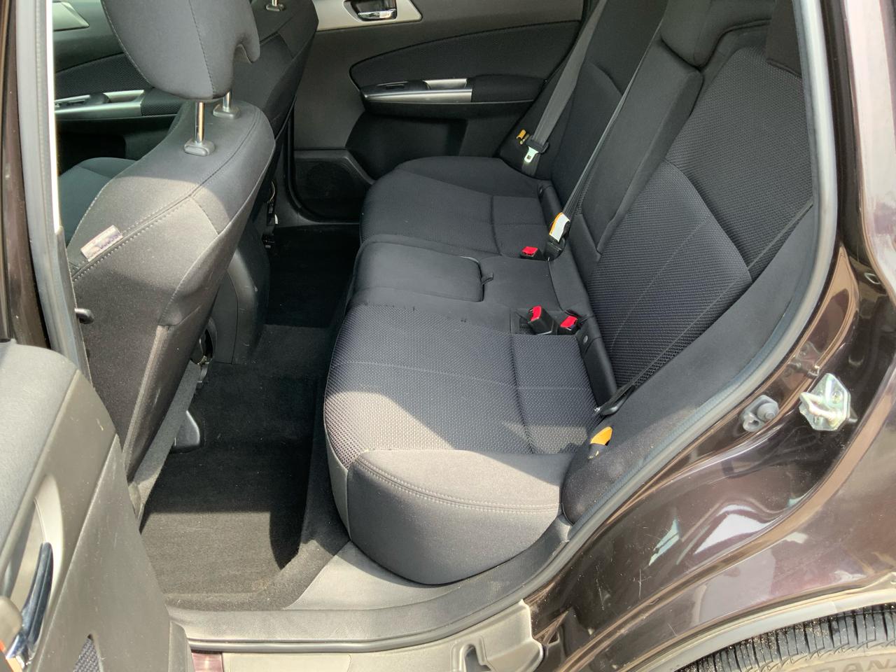 Subaru Forester 2.5X Premium 2013