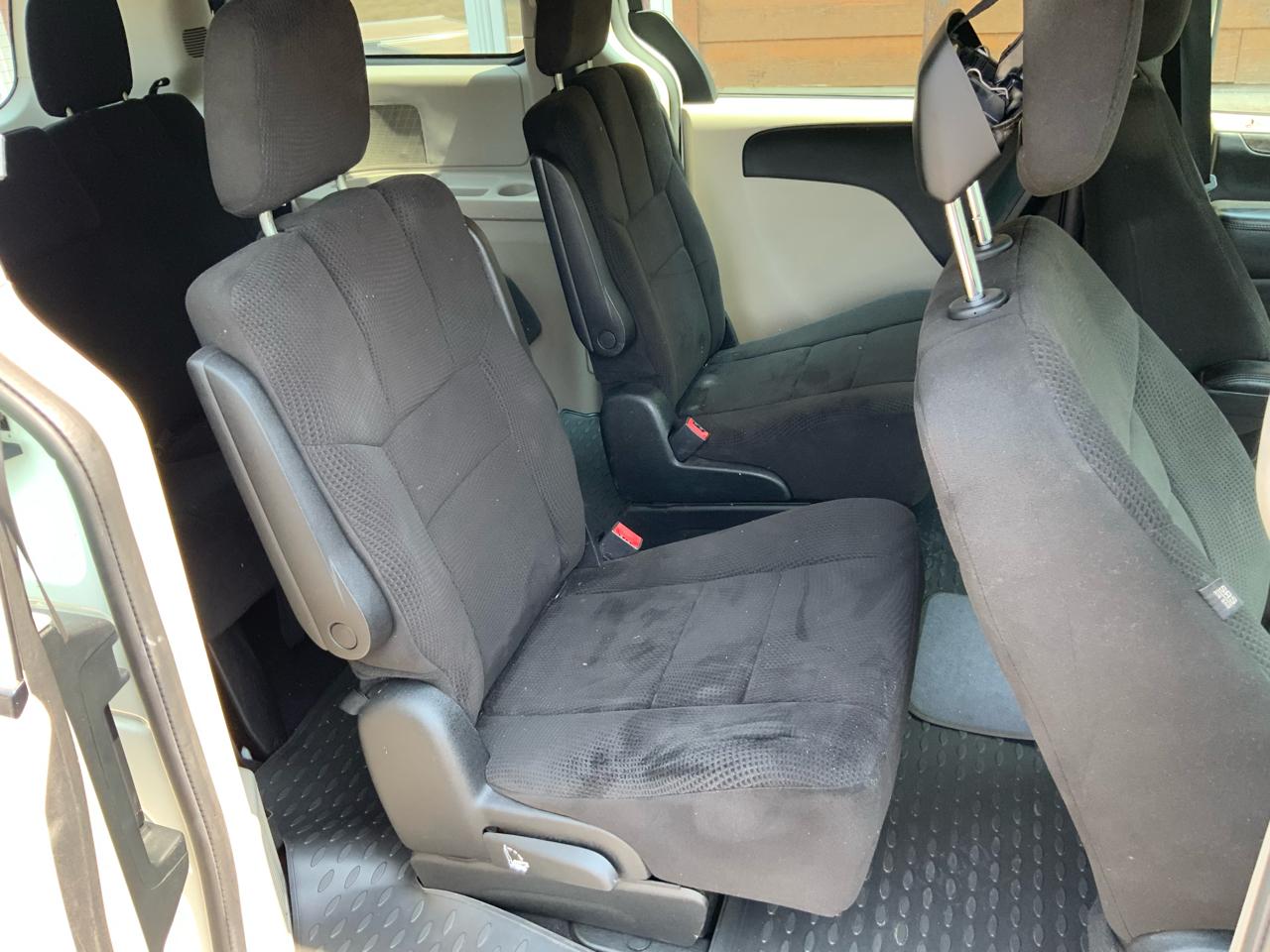 Dodge Grand Caravan SE 2013