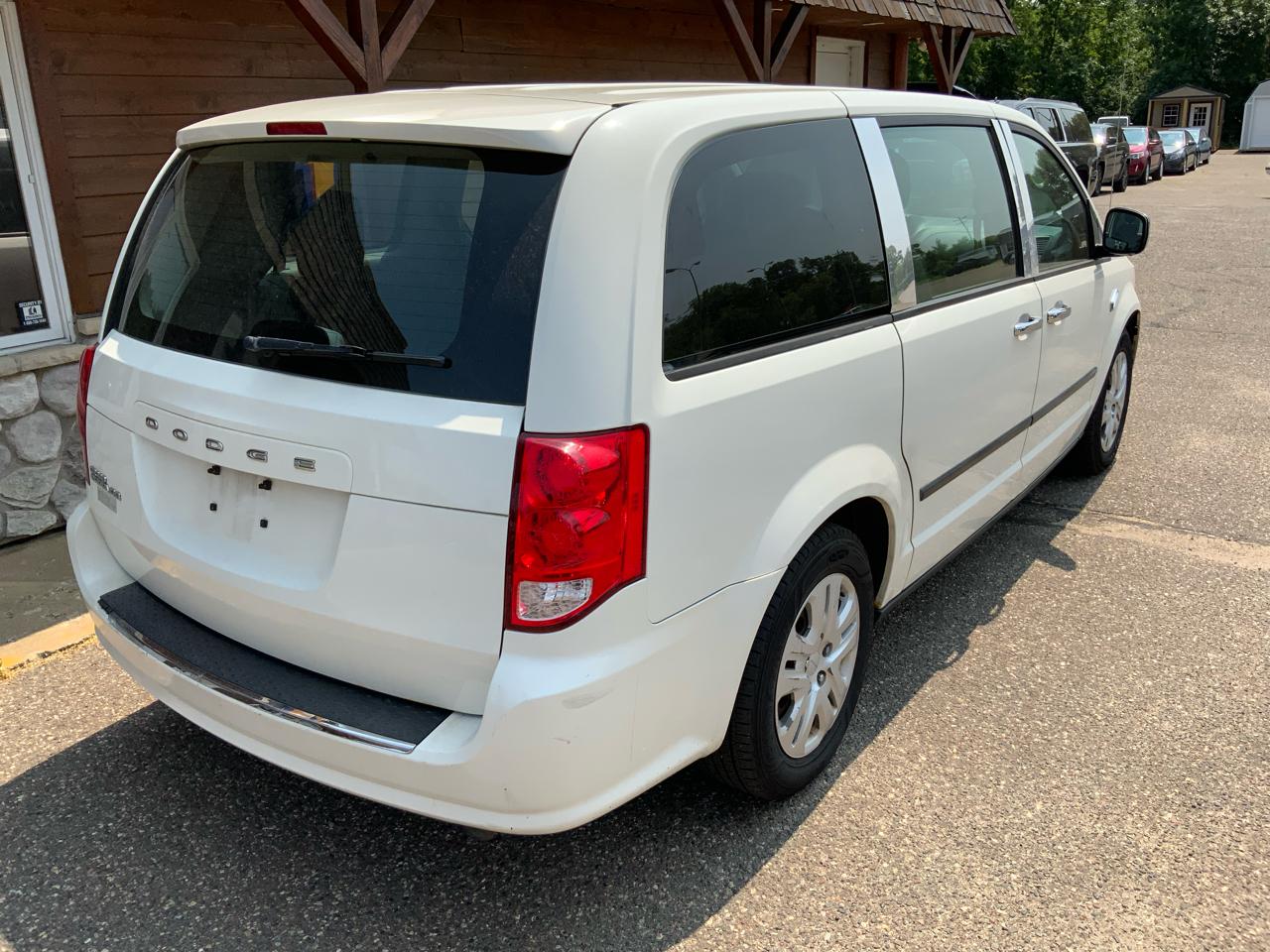 Dodge Grand Caravan SE 2013
