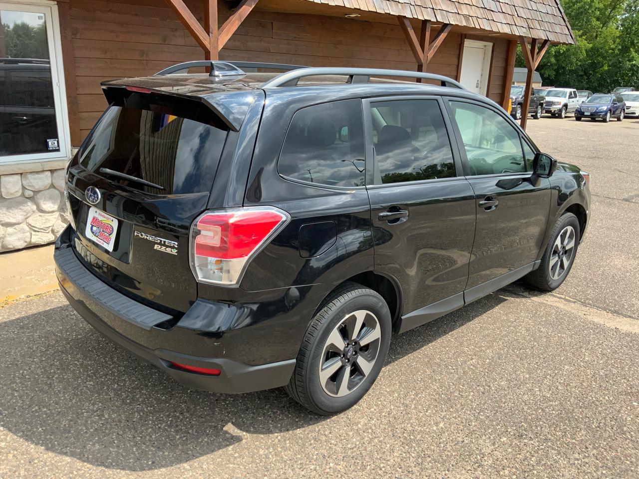 Subaru Forester 2.5i Premium PZEV CVT 2017