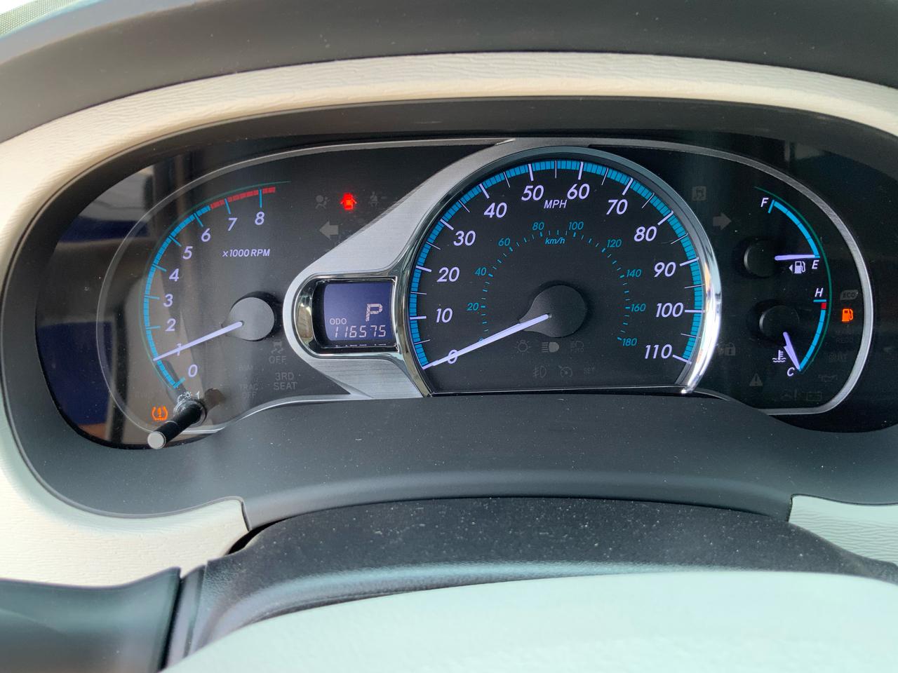 Toyota Sienna 5dr 7-Pass Van V6 XLE AWD (Natl) 2014