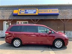2014 Toyota Sienna 