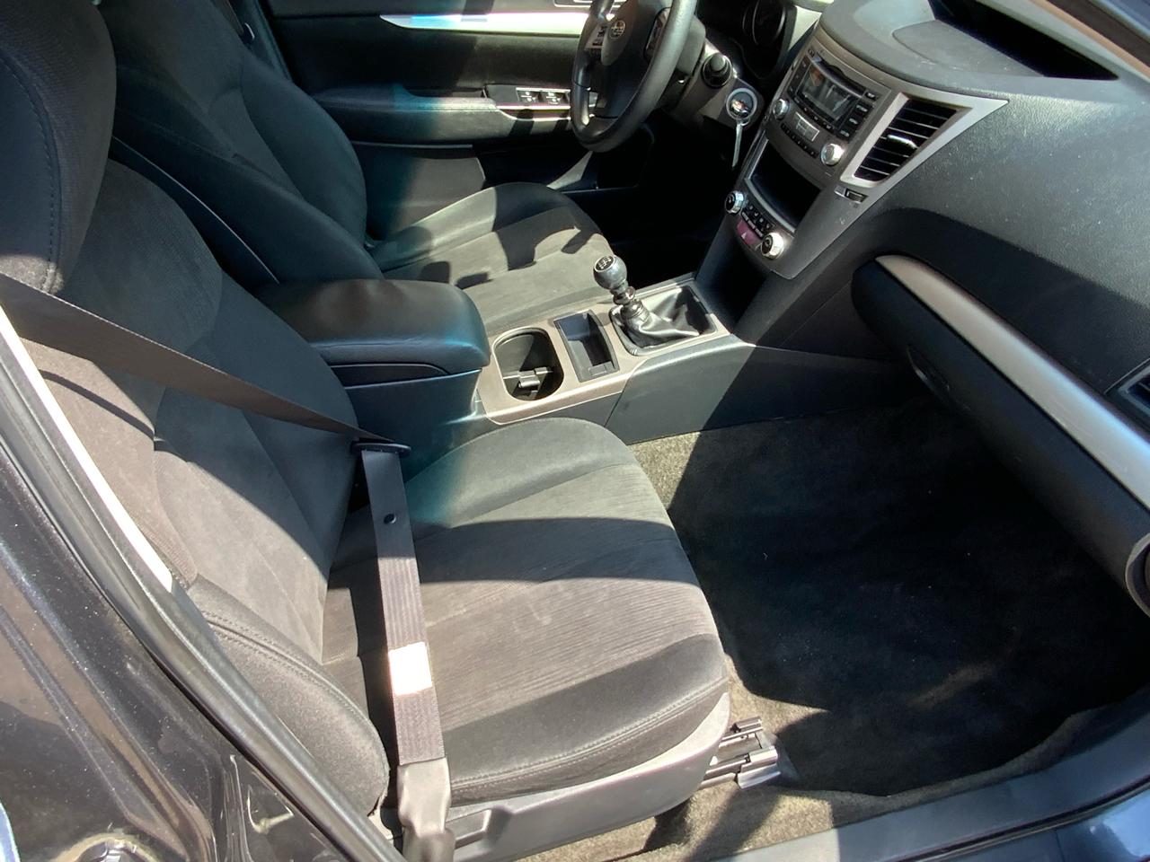 Subaru Outback 2.5i 2013