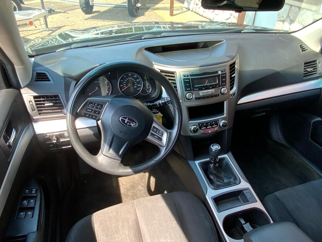 Subaru Outback 2.5i 2013