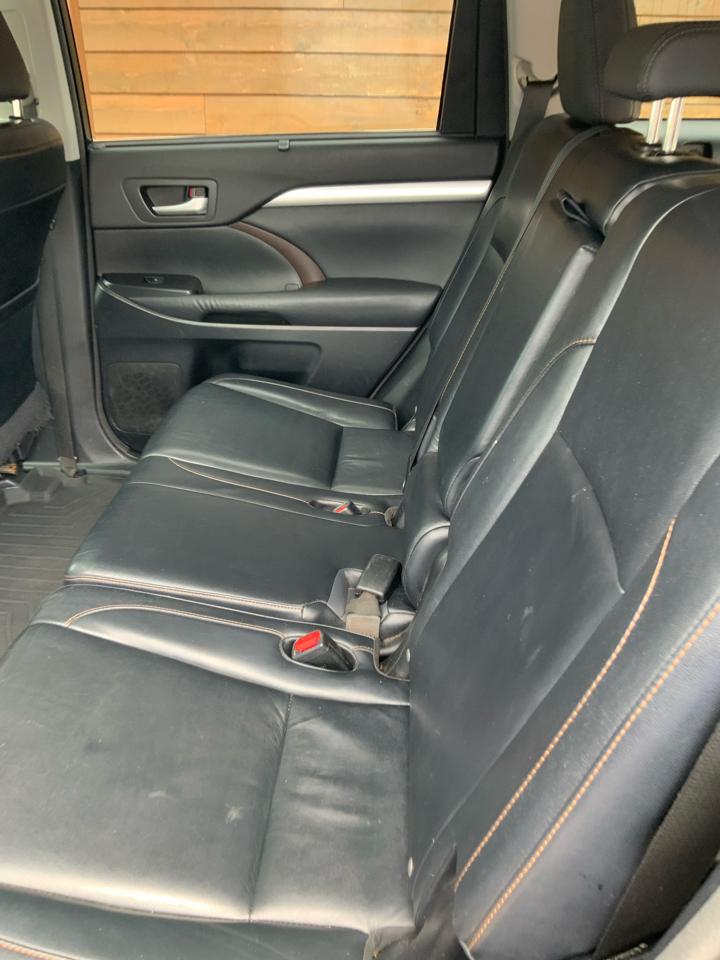 Toyota Highlander XLE AWD V6 2014