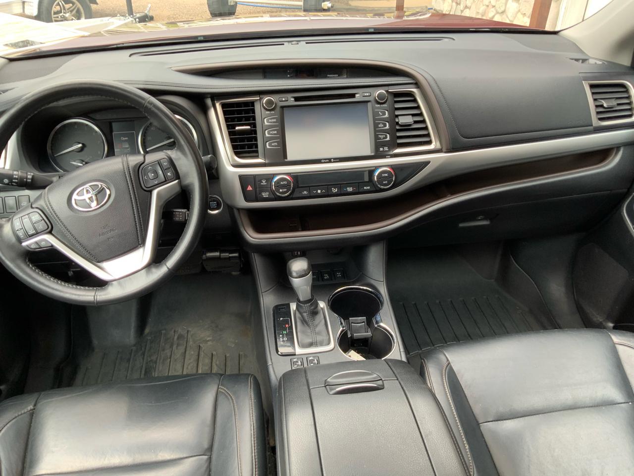Toyota Highlander XLE AWD V6 2014