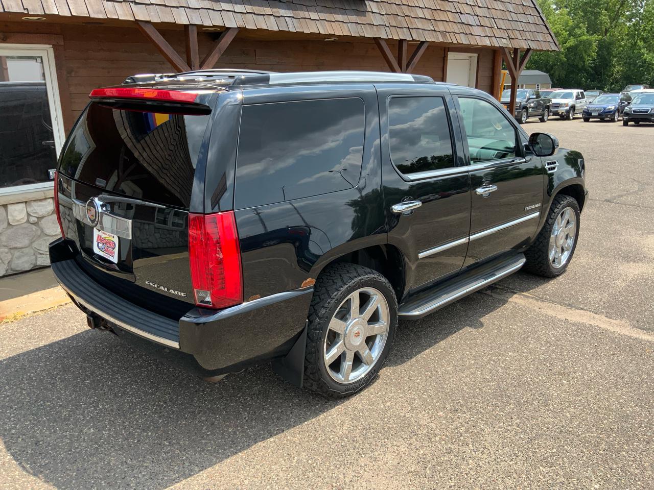 Cadillac Escalade AWD Luxury 2013
