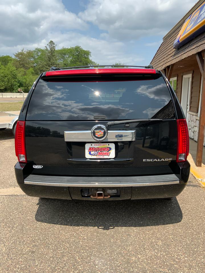 Cadillac Escalade AWD Luxury 2013