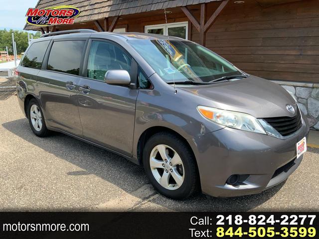 2011 Toyota Sienna LE 8-Passenger