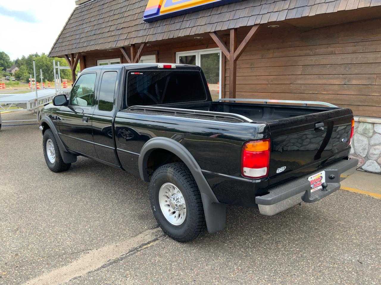 Ford Ranger 4dr Supercab 4.0L XLT 4WD 1999
