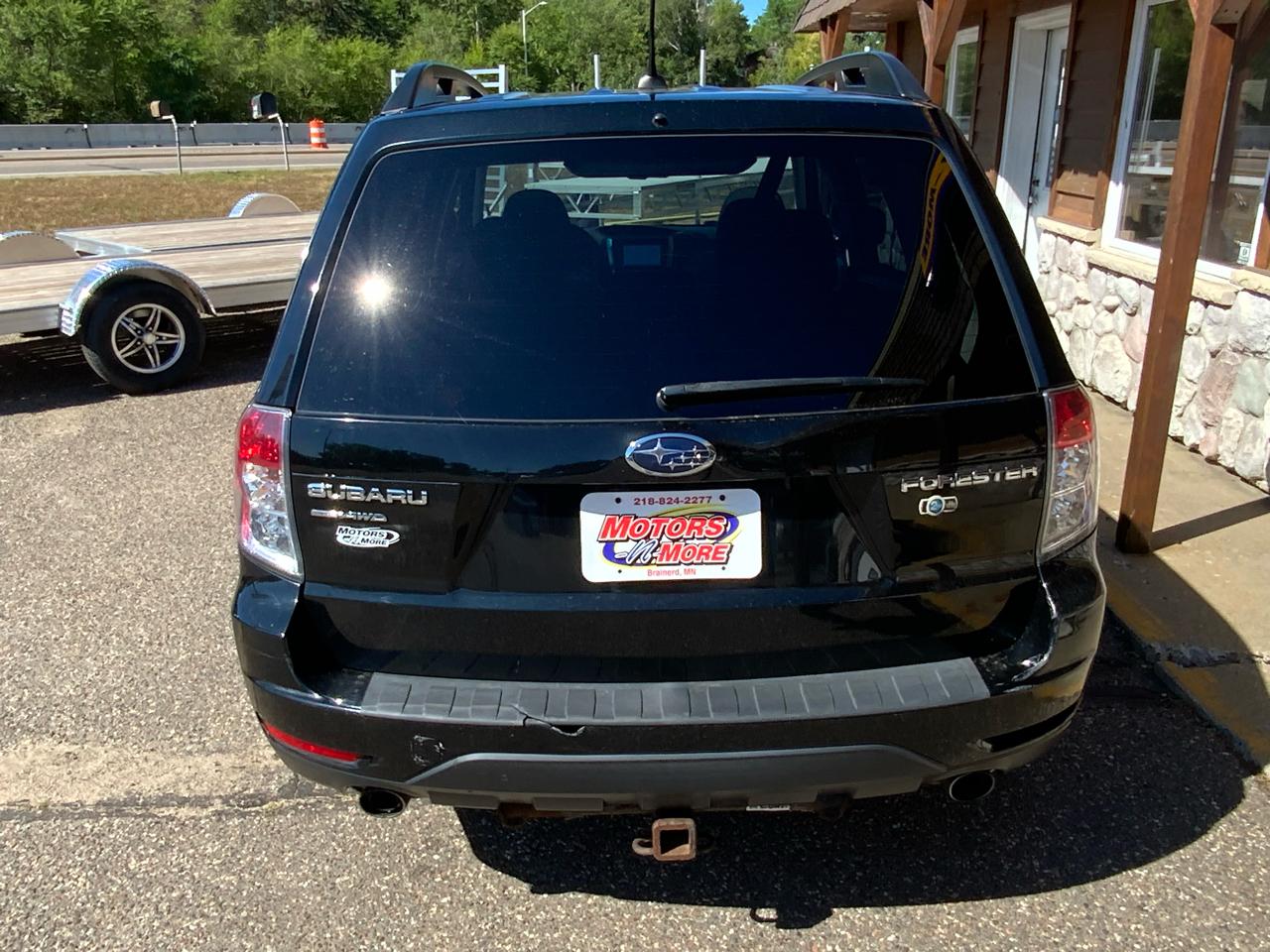 Subaru Forester 2.5X Premium 2011