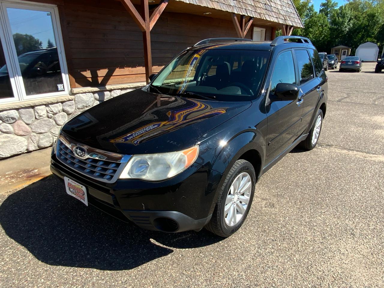 Subaru Forester 2.5X Premium 2011