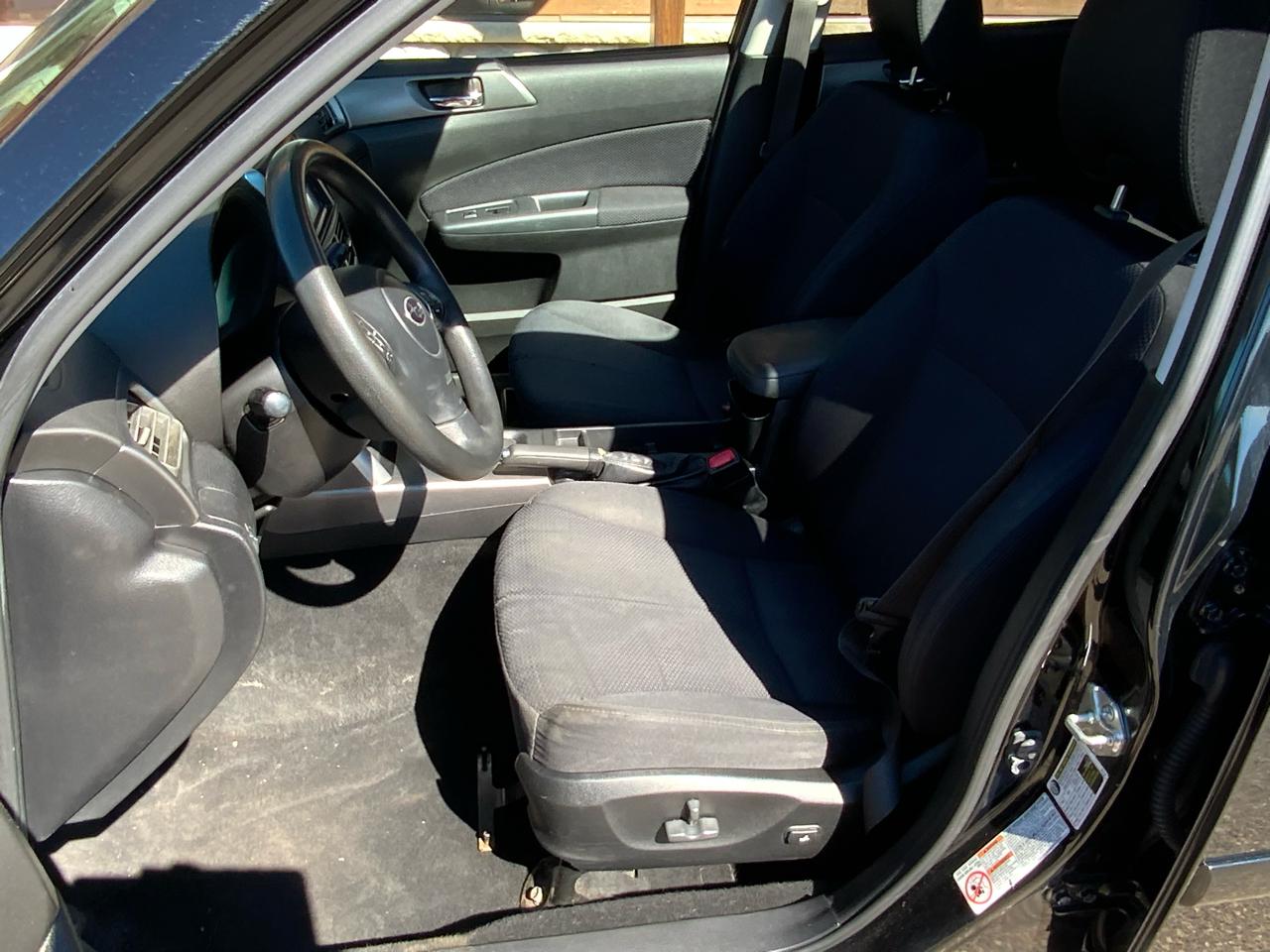 Subaru Forester 2.5X Premium 2011