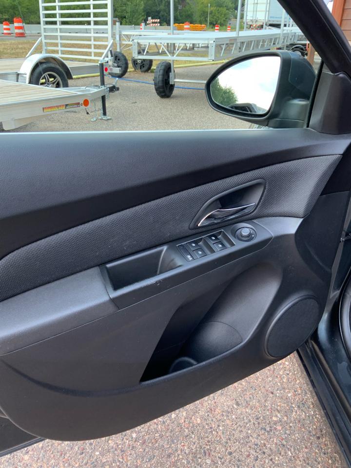 Chevrolet Cruze 1LT Auto 2013