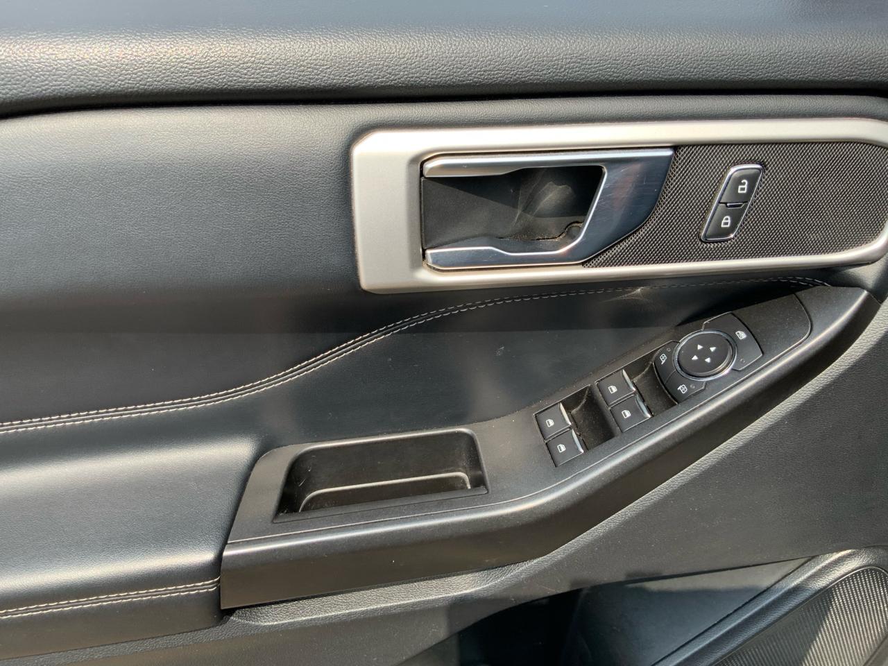 Ford Explorer XLT AWD 2020